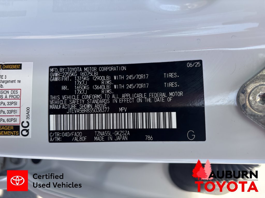 Certified 2025 Toyota 4Runner SR5 AWD/4WD image 28