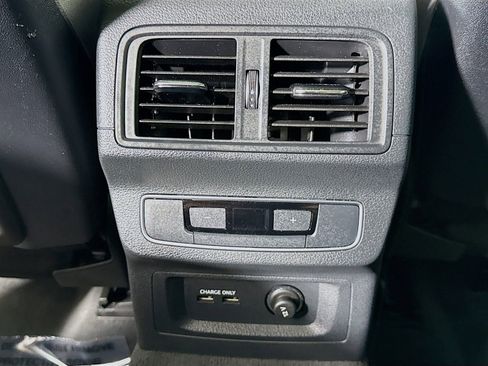 Used 2023 Audi Q5 2.0T Premium w/ Convenience Package image 23