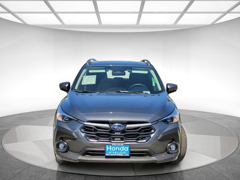 Used 2025 Subaru Crosstrek 2.5i Premium AWD/4WD image 8