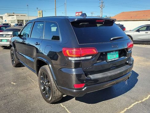 Used 2020 Jeep Grand Cherokee Altitude image 5