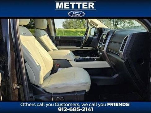 Used 2019 Ford Expedition Max Platinum AWD/4WD image 13