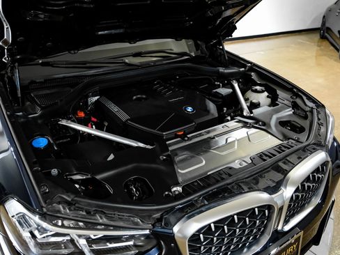 Used 2023 BMW X4 xDrive30i w/ M Sport Package image 55