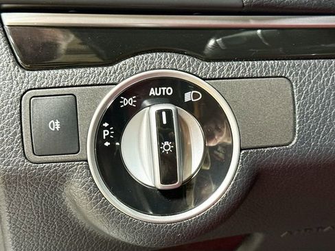 Used 2017 Mercedes-Benz E 400 Cabriolet image 12