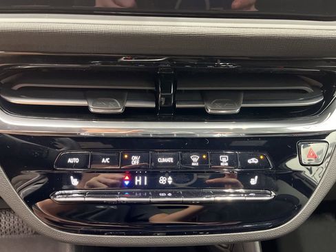 New 2026 Buick Envista Avenir image 16