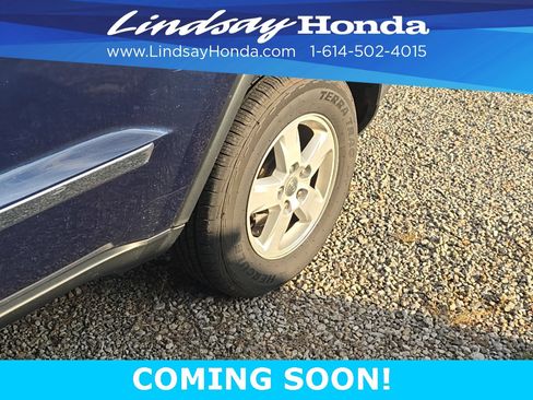 Used 2012 Jeep Grand Cherokee Laredo w/ Laredo E Group image 8