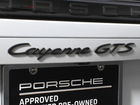 Used 2022 Porsche Cayenne GTS image 46