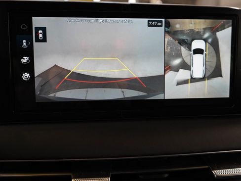 Used 2025 Hyundai Palisade Calligraphy image 31