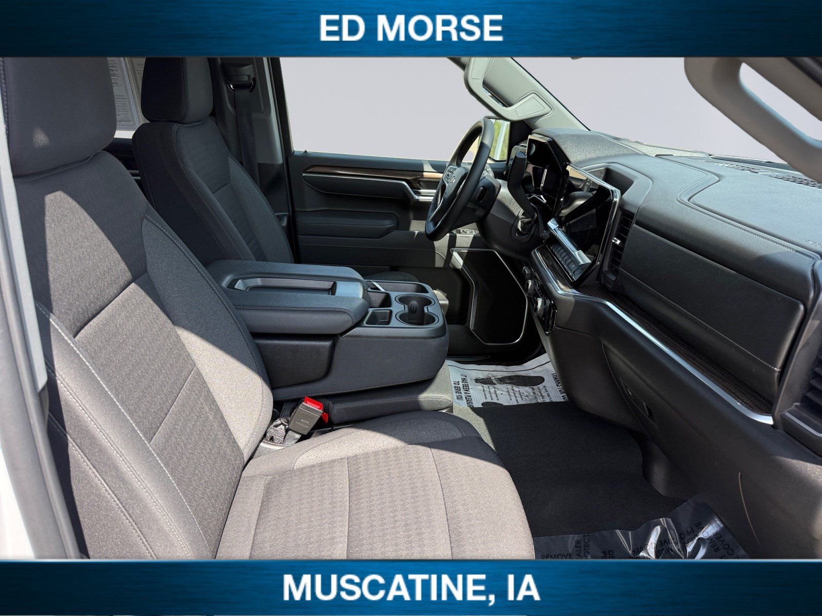 Used 2026 Chevrolet Silverado 1500 LT AWD/4WD image 15