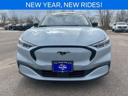 New 2026 Ford Mustang Mach-E Premium image 9