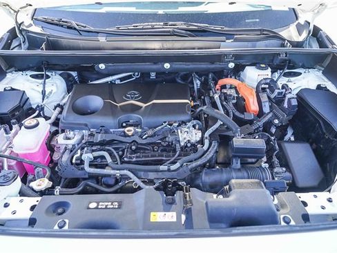 Used 2022 Toyota RAV4 XSE image 30