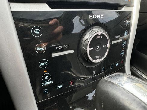 Used 2014 Ford Edge Sport image 35