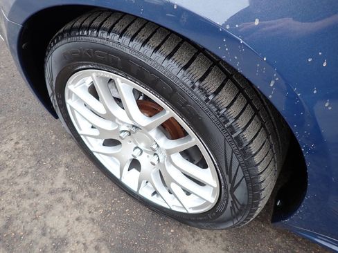 Used 2010 Cadillac CTS Performance image 12