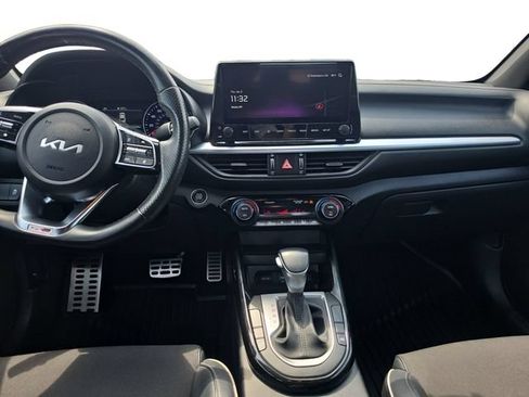 Used 2023 Kia Forte GT-Line w/ GT-Line Technology Package FWD image 12
