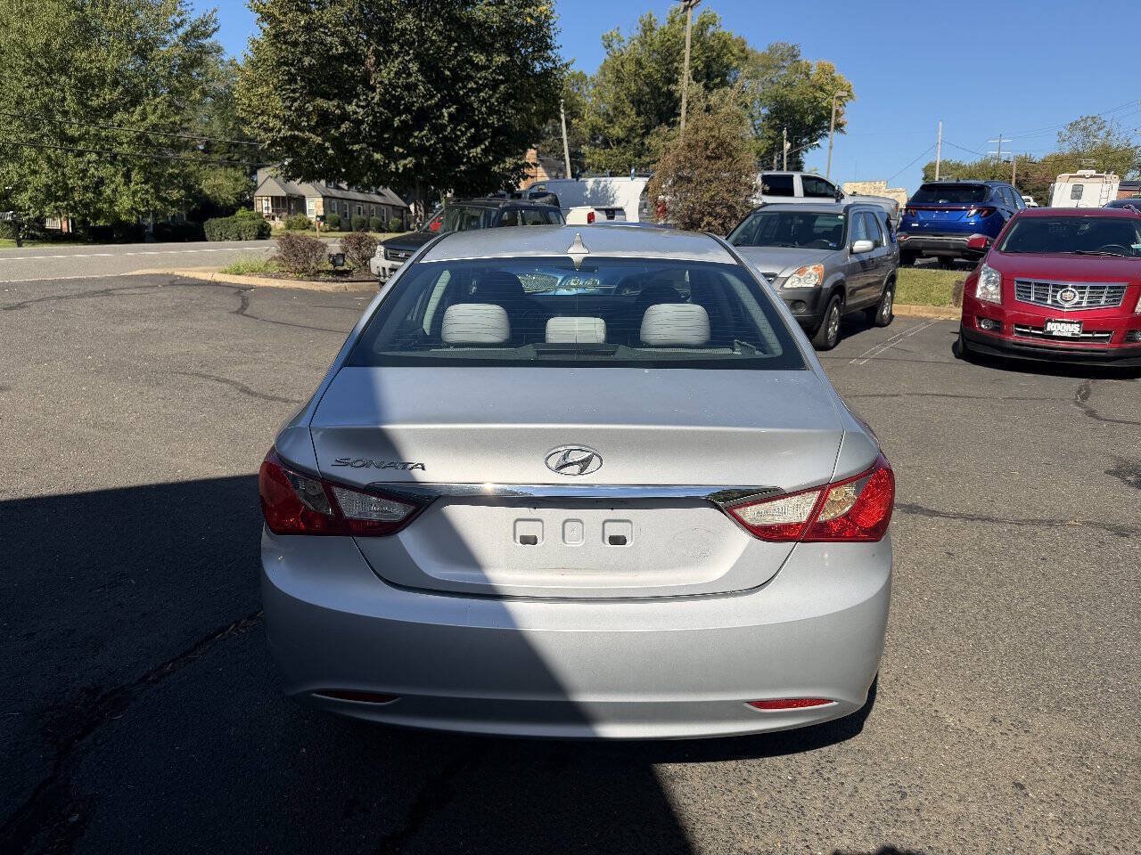 Used 2011 Hyundai Sonata GLS w/ Popular Equipment Pkg 2 FWD image 6