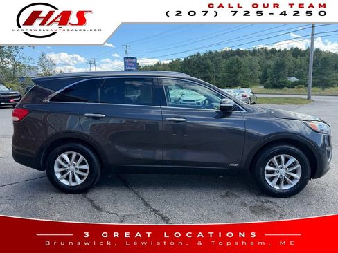 Used 2018 Kia Sorento AWD image 7