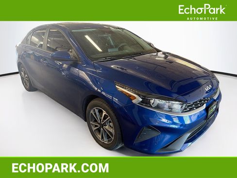 Used 2023 Kia Forte LXS FWD image 1