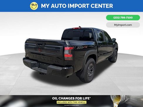 Used 2025 Nissan Frontier PRO-4X w/ Pro Premium Package AWD/4WD image 5