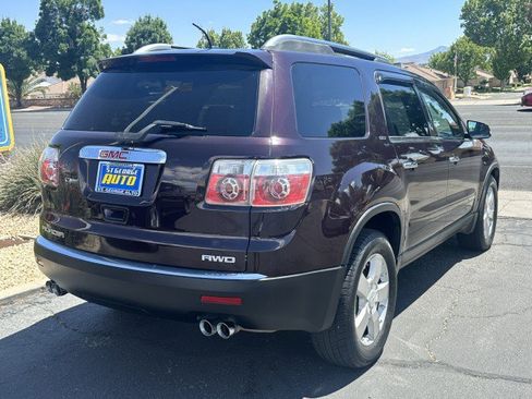 Used 2008 GMC Acadia SLT w/ Cargo Convenience Package AWD/4WD image 3