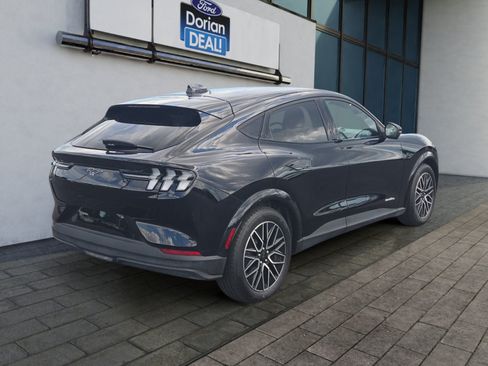 Used 2025 Ford Mustang Mach-E Premium AWD/4WD image 3