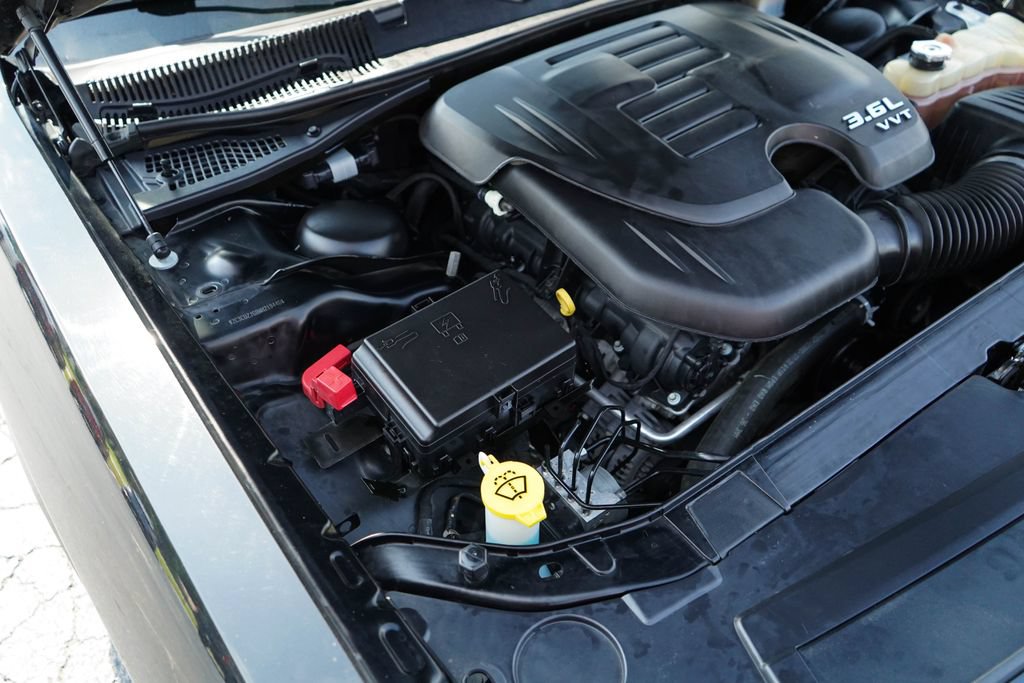 Used 2022 Dodge Challenger GT RWD image 33