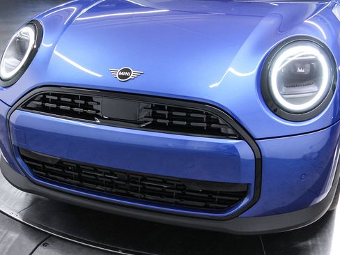 New 2026 MINI Cooper 2-Door Hardtop image 11