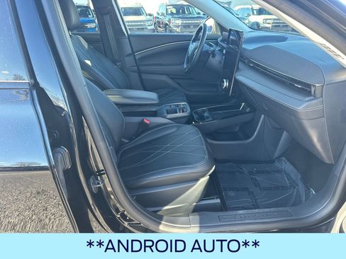 Certified 2025 Ford Mustang Mach-E Select w/ Comfort Package Lite image 15