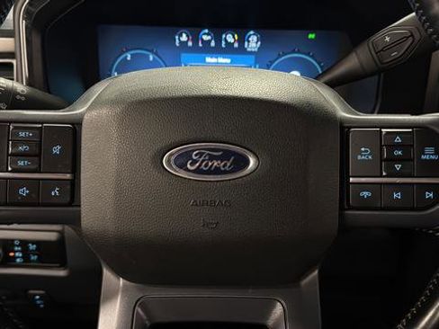 Used 2023 Ford F250 Lariat w/ Sport Appearance Package AWD/4WD image 15