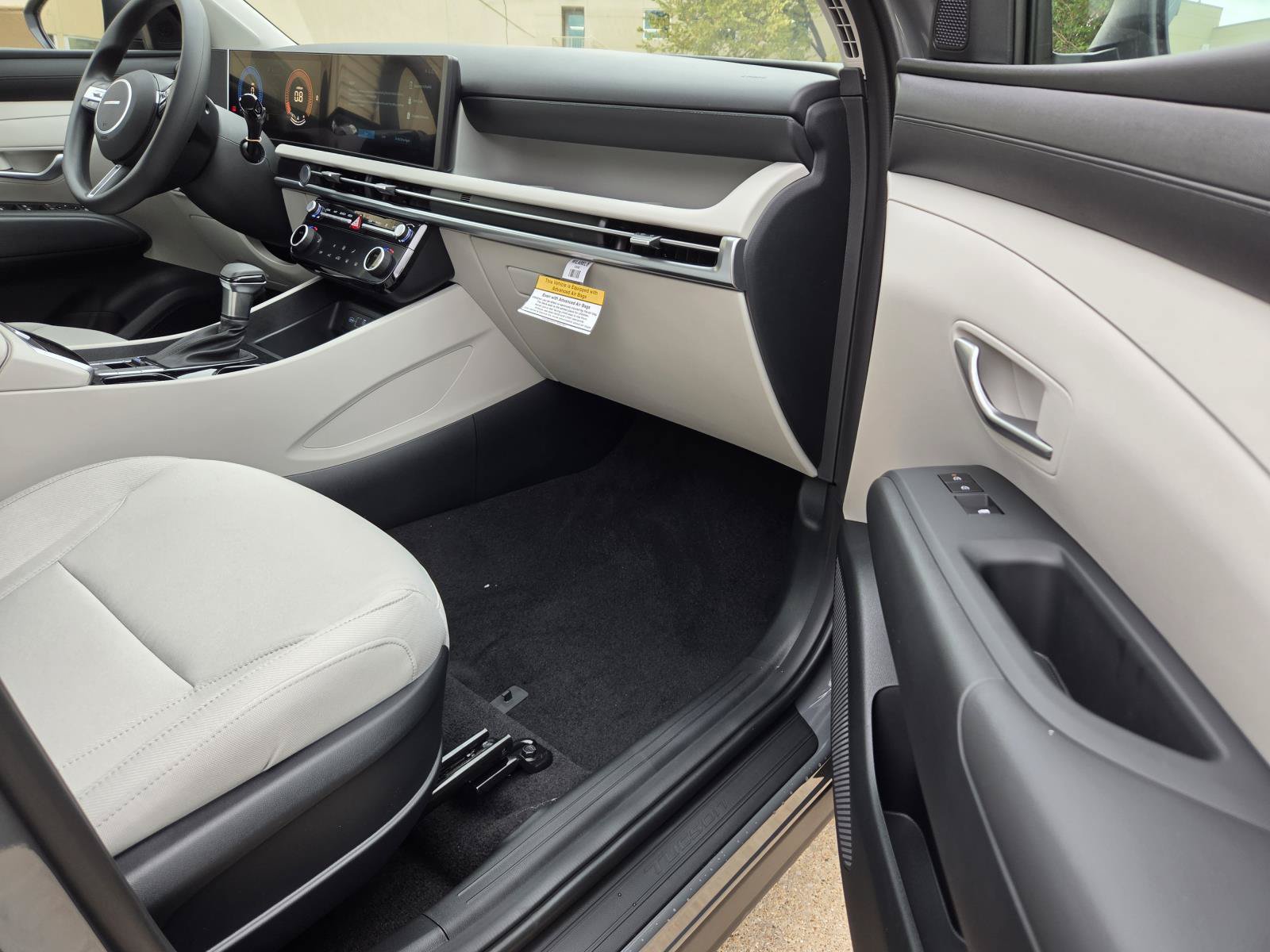 New 2026 Hyundai Tucson SEL FWD image 7