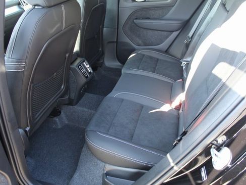 New 2026 Volvo XC40 B5 Ultra w/ Climate Package image 14