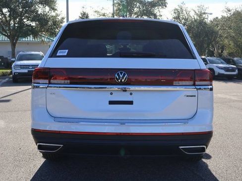 Certified 2026 Volkswagen Atlas SE AWD/4WD image 6