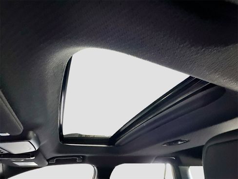 New 2026 Subaru Outback Touring XT image 21