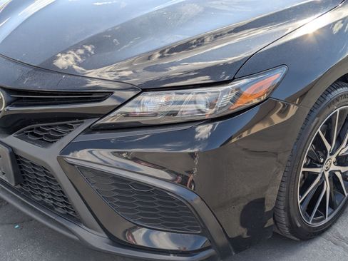Used 2024 Toyota Camry SE FWD image 12