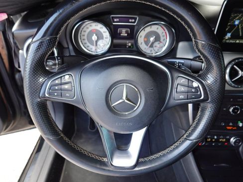 Used 2015 Mercedes-Benz CLA 250 4MATIC image 13