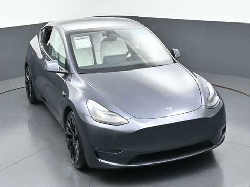 Used 2023 Tesla Model Y Performance AWD/4WD image 5