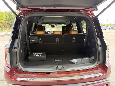 New 2026 Nissan Armada SL w/ Captain's Chari Seat Package AWD/4WD image 21