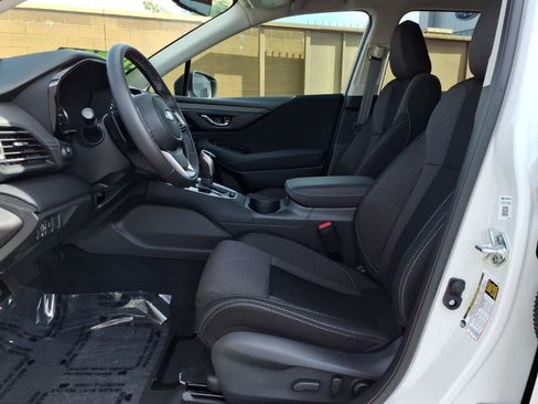 Certified 2025 Subaru Outback Premium w/ Popular Package #1A image 27