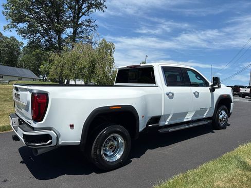 Used 2021 GMC Sierra 3500 Denali w/ Technology Package AWD/4WD image 6