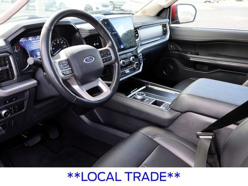 Used 2022 Ford Expedition XLT RWD image 4