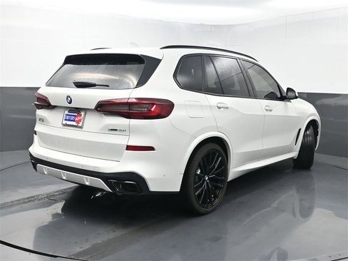 Used 2022 BMW X5 sDrive40i w/ M Sport Package image 27