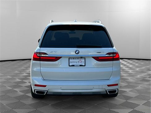 Used 2021 BMW X7 xDrive40i w/ Premium Package AWD/4WD image 4