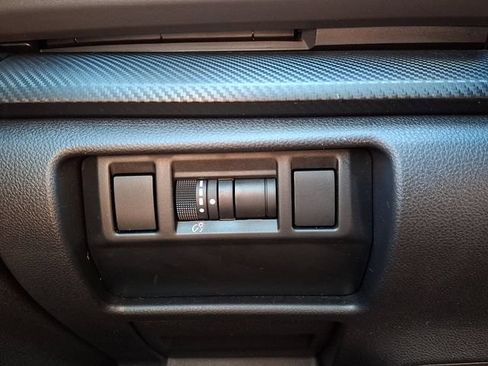 Certified 2024 Subaru Crosstrek 2.0i Premium AWD/4WD image 24