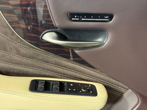 Used 2018 Lexus LS 500 w/ Interior Upgrade Package RWD image 16