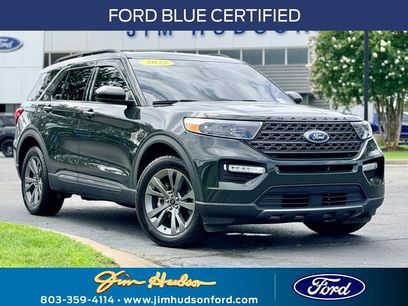 Certified 2022 Ford Explorer XLT w/ Equipment Group 202A