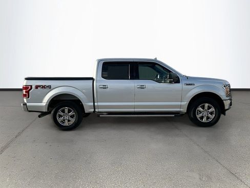 Used 2018 Ford F150 XLT w/ Equipment Group 302A Luxury image 8