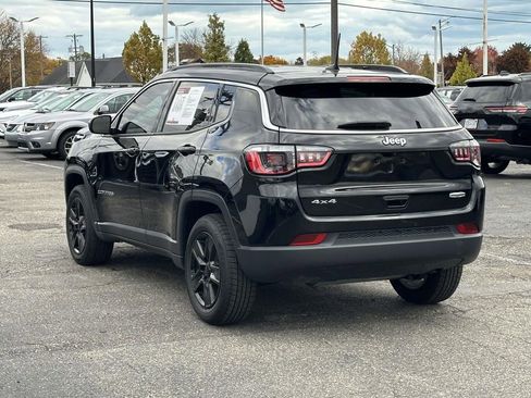 Used 2022 Jeep Compass Latitude w/ Convenience Group image 6