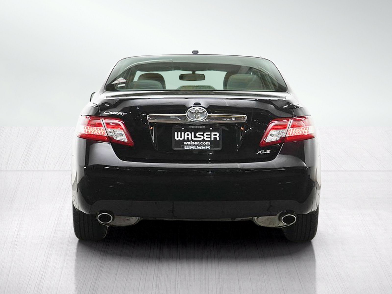 Used 2011 Toyota Camry XLE w/ XLE Extra-Value Pkg #1 FWD image 5