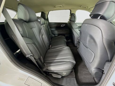 Used 2024 Genesis GV80 2.5T image 26