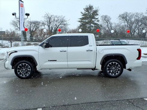 Used 2024 Toyota Tundra Limited w/ Power Package image 8