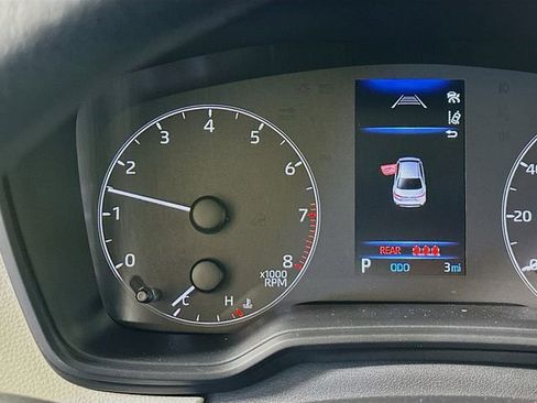 Certified 2025 Toyota Corolla LE image 14