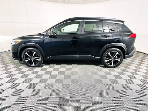 Used 2023 Toyota Corolla Cross AWD Hybrid w/ Convenience Package image 6